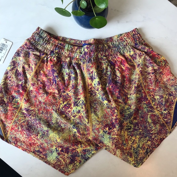 Special Edition SeaWheeze Lululemon Hotty Hot 4” - Picture 2 of 5